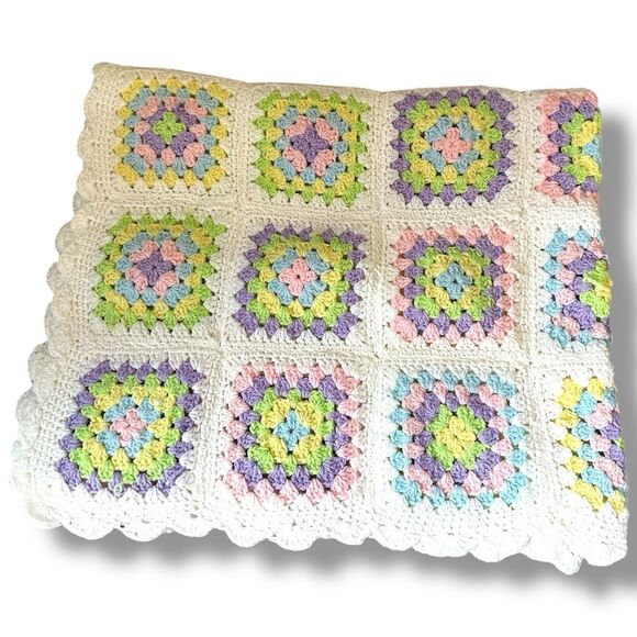 Handmade Crochet Baby Blanket Unisex Pastel Cottagecore Vintage Nursery Swiftie - Picture 11 of 16